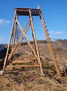 Unterbau 5m mit Vorbau und Geländer